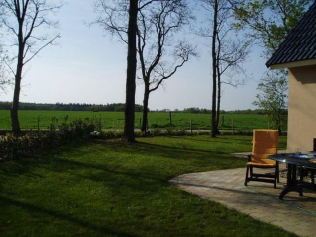 Gaasthoeke Sondel Buitenkant foto