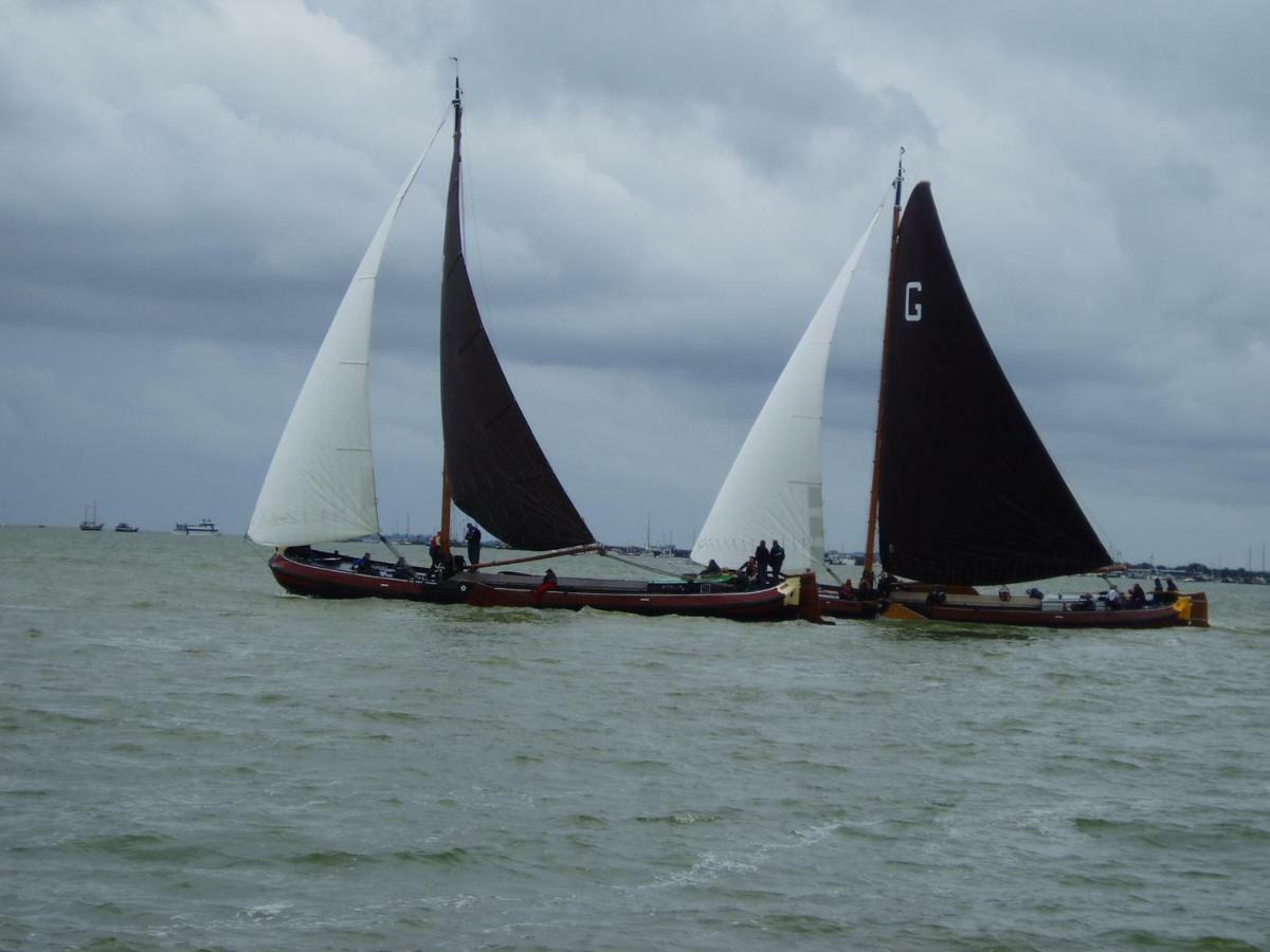 Gaasthoeke Sondel Buitenkant foto